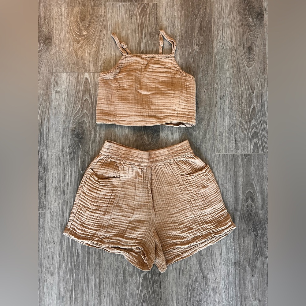 ❗️LAST CHANCE❗️100% Cotton Tan Sleeveless Top and Shorts Set